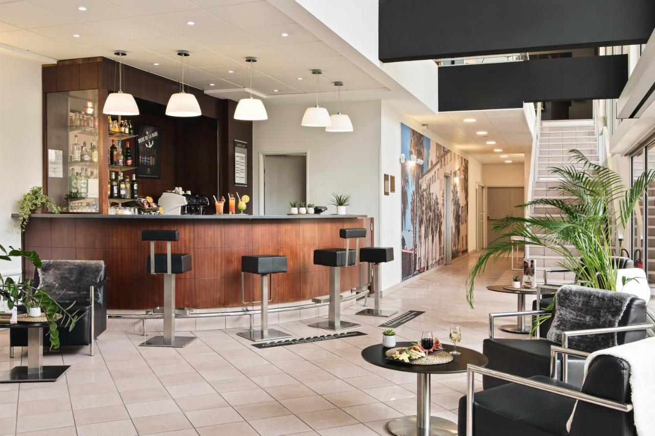 Holiday Inn Toulon City Centre By Ihg Bagian luar foto