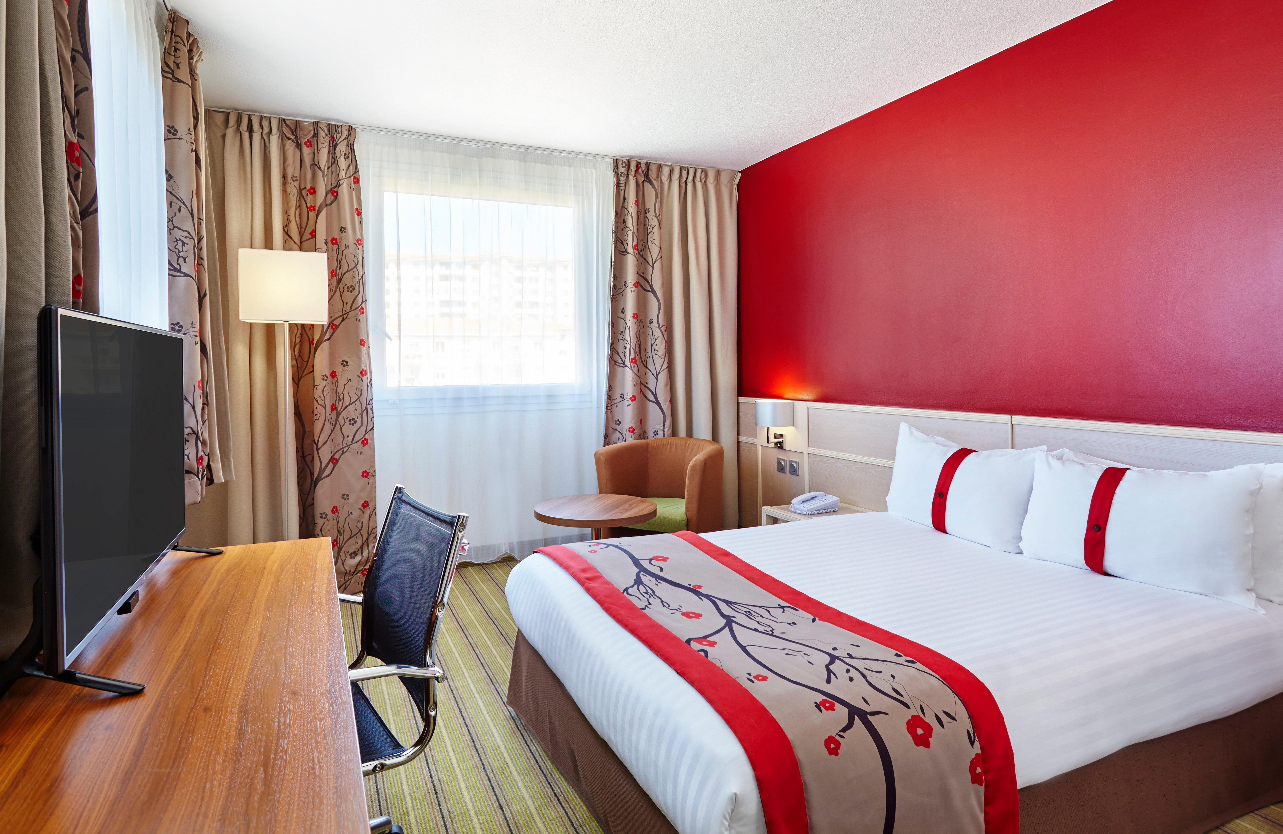 Holiday Inn Toulon City Centre By Ihg Bagian luar foto