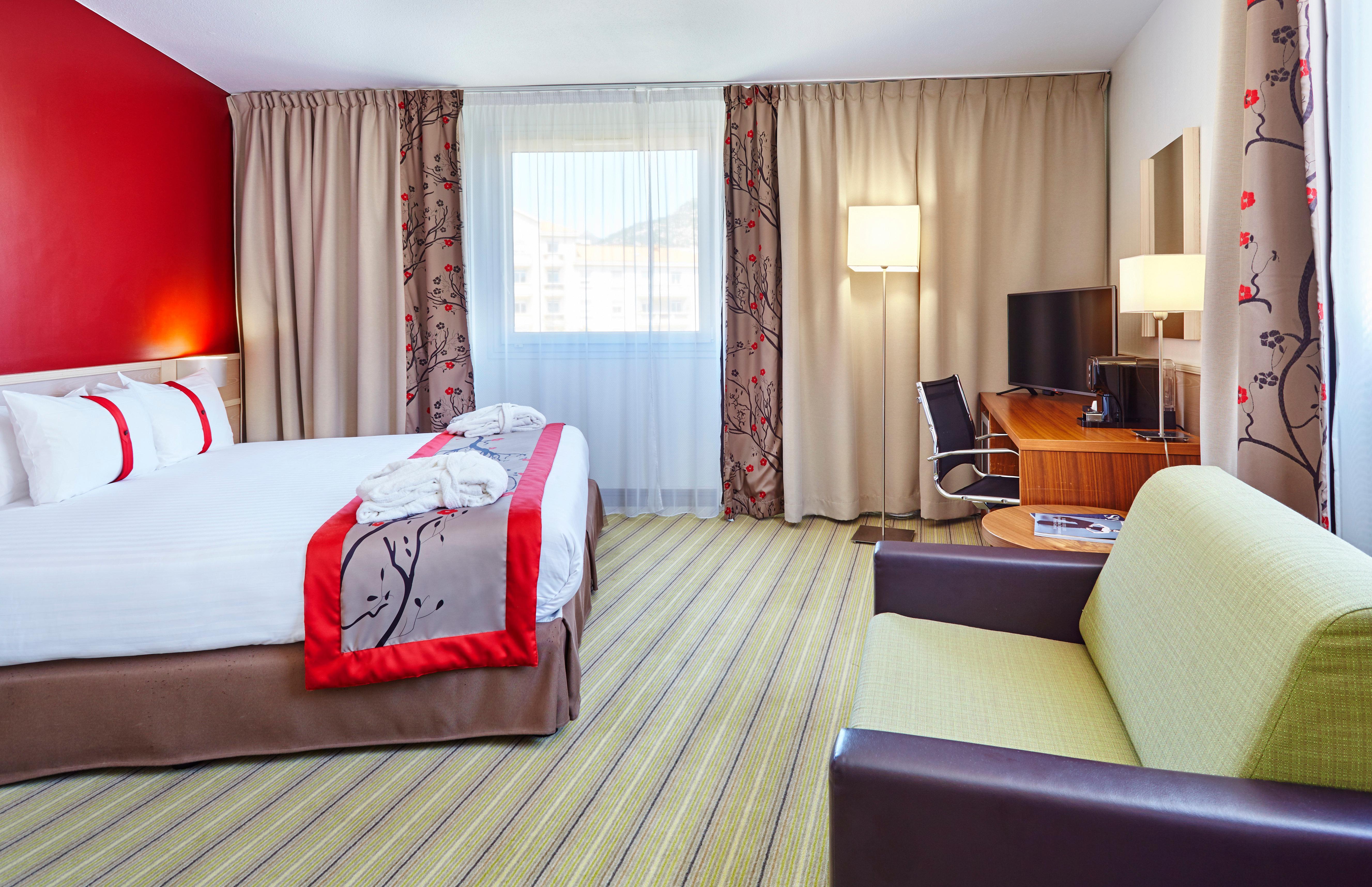 Holiday Inn Toulon City Centre By Ihg Bagian luar foto