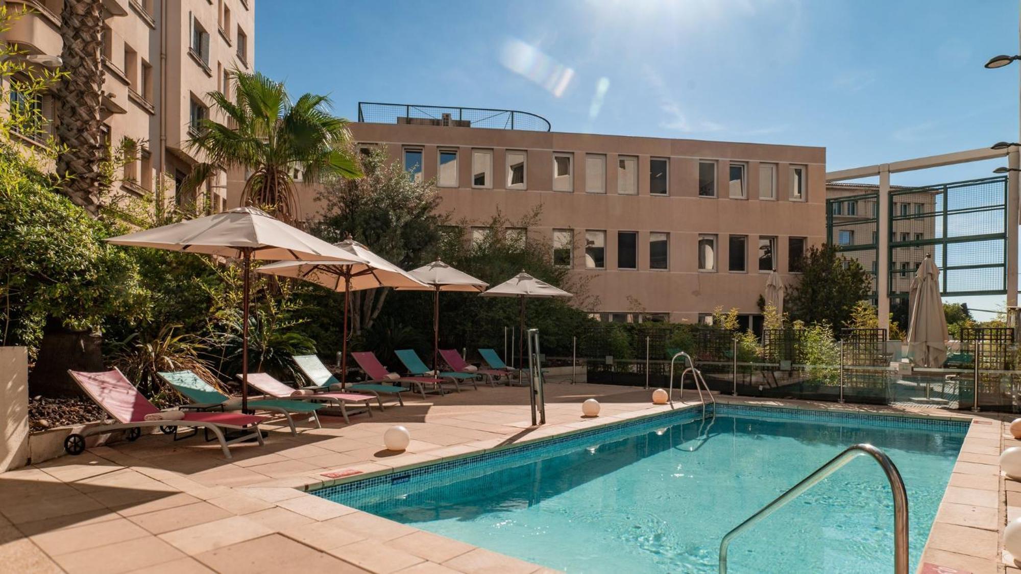 Holiday Inn Toulon City Centre By Ihg Bagian luar foto