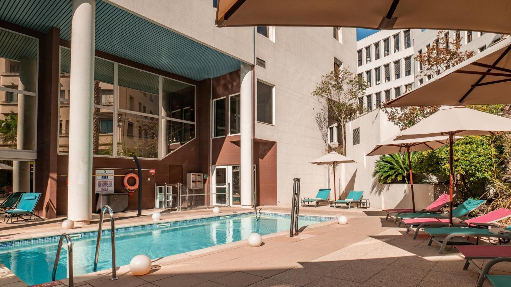 Holiday Inn Toulon City Centre By Ihg Bagian luar foto