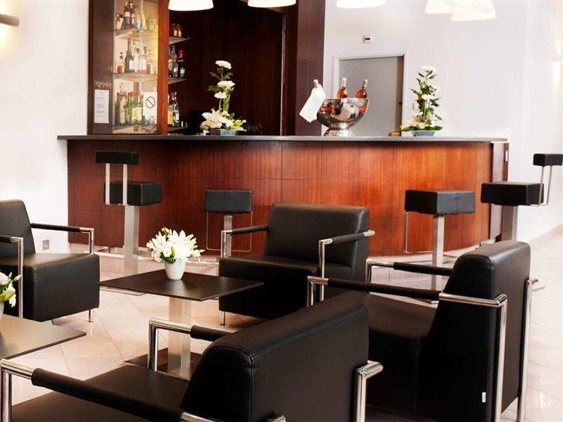 Holiday Inn Toulon City Centre By Ihg Bagian luar foto